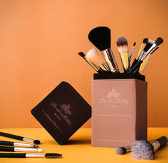 Flaunt n Flutter Essential Makeup Brush Set-15 Pcs