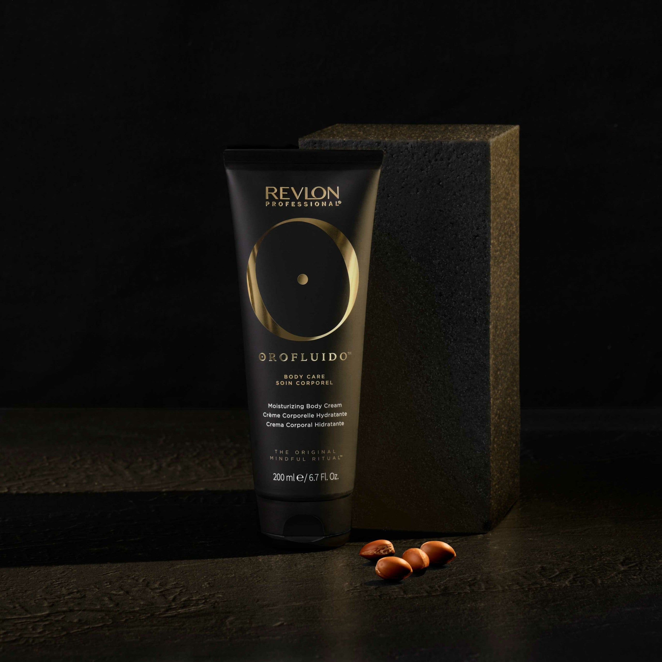 Revlon Professional Orofluido™ Moisturizing Body Cream 200ml
