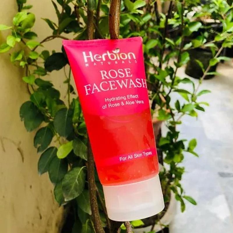 Herbion Rose Facewash - Premium Facial Cleansers from Herbion - Just Rs 375! Shop now at Cozmetica