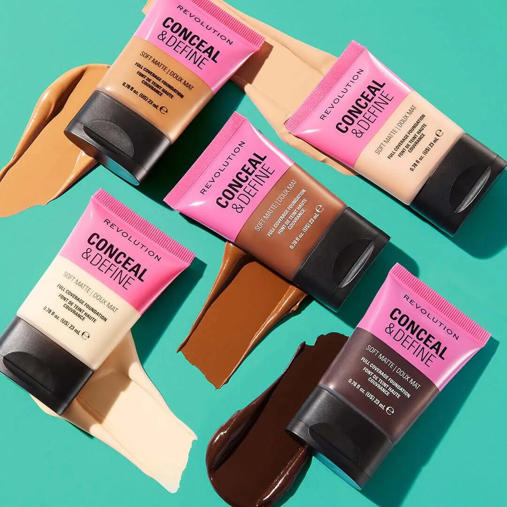 Makeup Revolution Conceal & Define Soft Matte Tube Foundation - 23ml